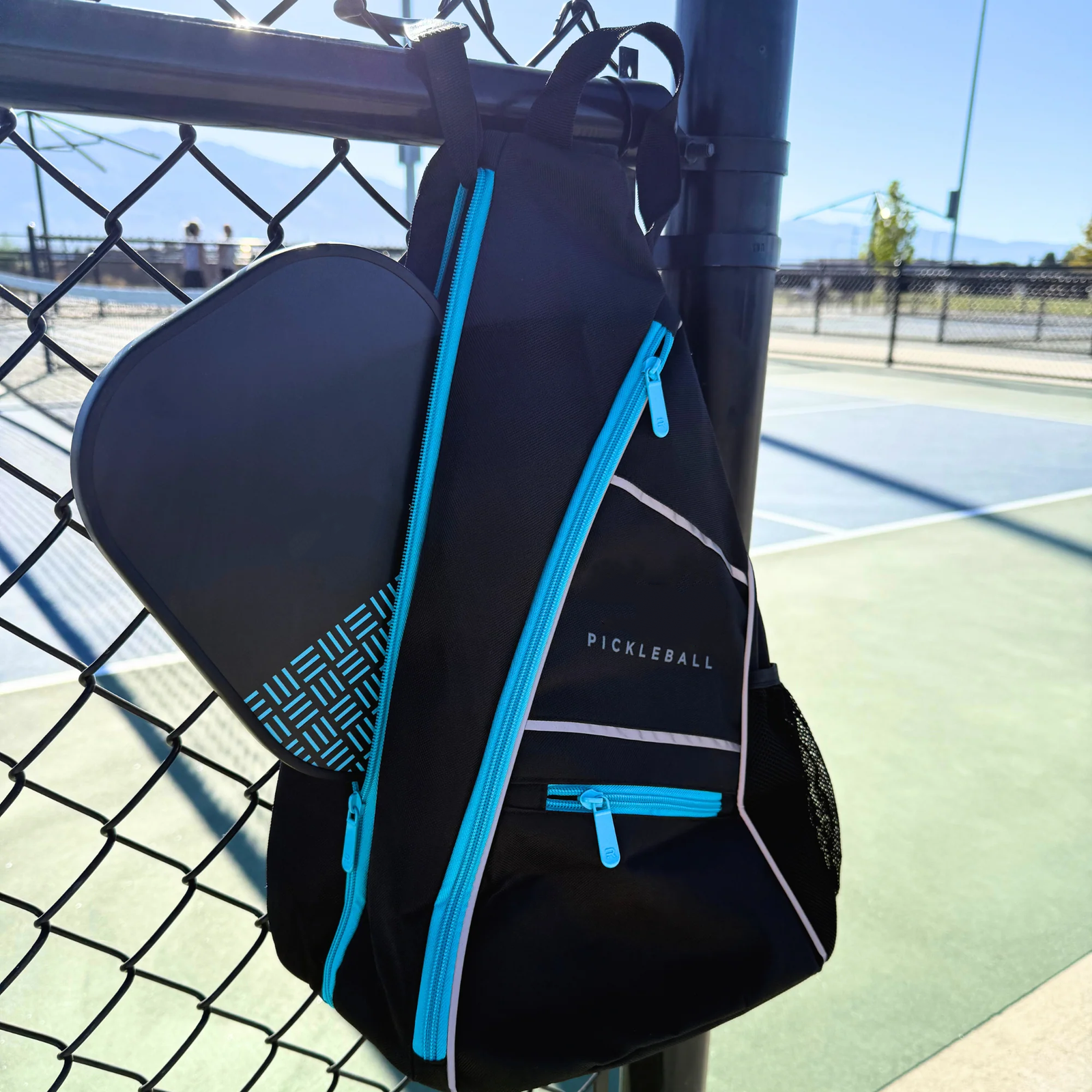 Hanging Pickleball Paddle Organizer Bag
